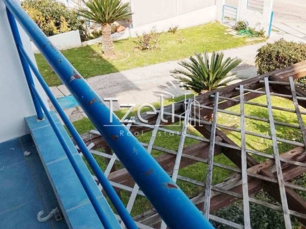 Θέα απο μπαλκόνι