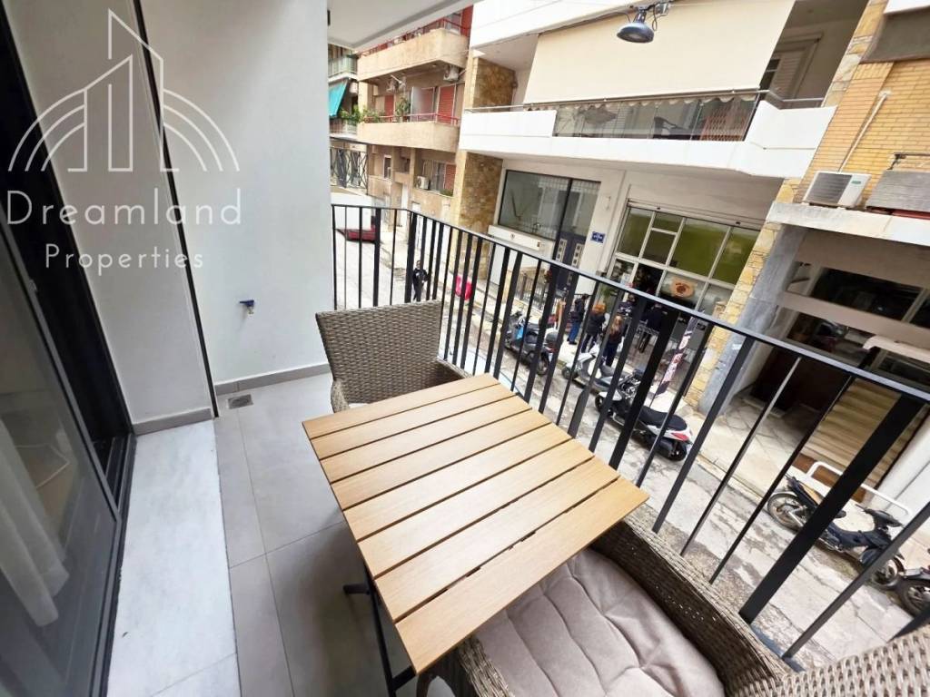 Θέα από μπαλκόνι