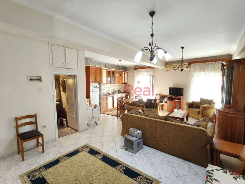 Σαλοκουζίνα