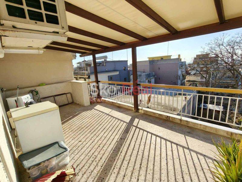 Θέα από μπαλκόνι