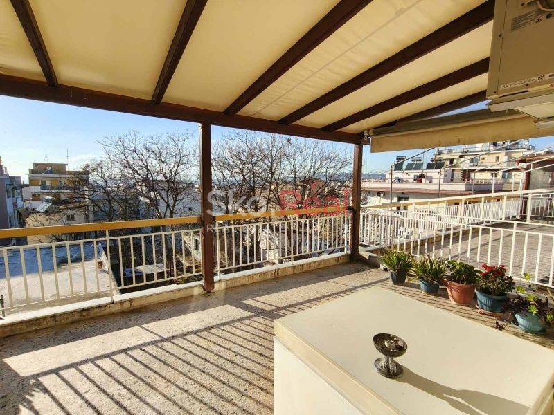 Θέα από μπαλκόνι