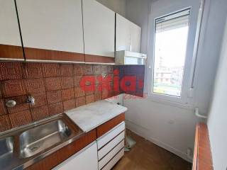 Ενοικιάζεται γωνιακό Διαμέρισμα 85τ.μ