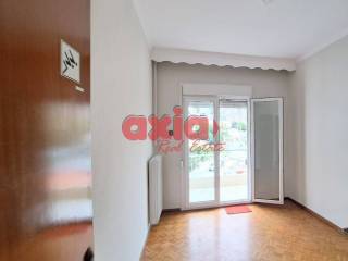 Ενοικιάζεται γωνιακό Διαμέρισμα 85τ.μ