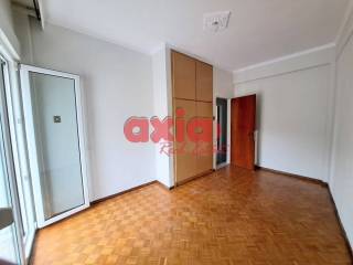 Ενοικιάζεται γωνιακό Διαμέρισμα 85τ.μ