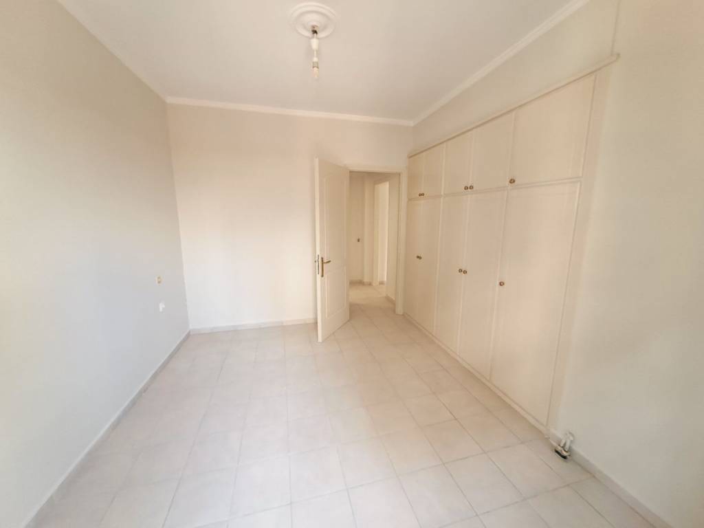 Υ/Δ ΑΝΕΤΟ ΜΕ ΝΤΟΥΛΑΠΑ ΚΑΙ ΚΛΙΜΑΤΙΣΤΙΚΟ