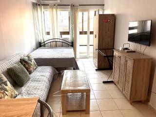 ΔΩΜΑΤΙΟ-ΣΑΛΟΝΙ