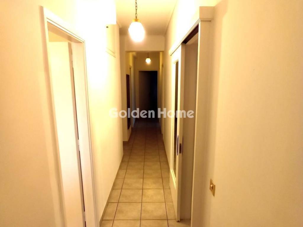 Χολ - Διάδρομος