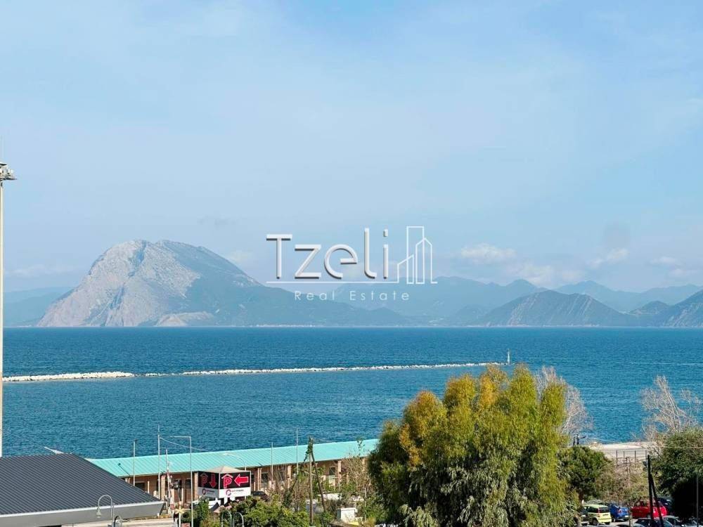 Θέα απο μπαλκόνι