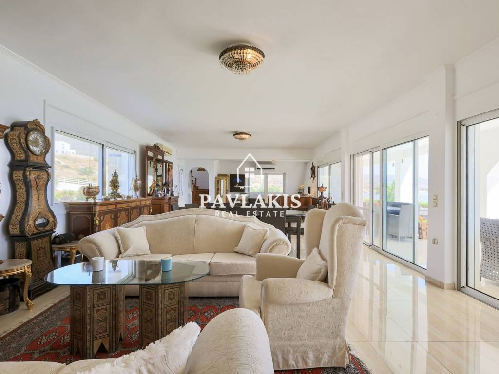 Εσωτερικοι χώροι