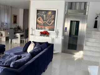 Ανελκυστήρας