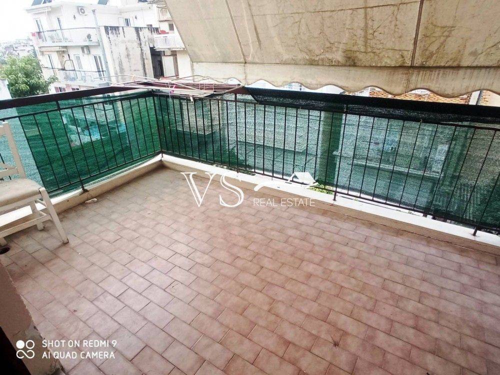 Θέα απο μπαλκόνι