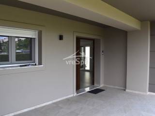 ΕΙΣΟΔΟΣ ΟΙΚΙΑΣ