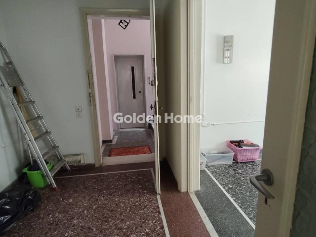 Χολ - Διάδρομος