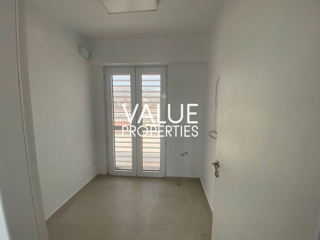  Πώληση, Αχαρνές/Λαθέα, Κτήριο επαγγελματικών χώρων 270 τ.μ.