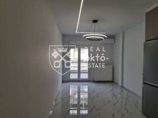 Σαλοκουζίνα