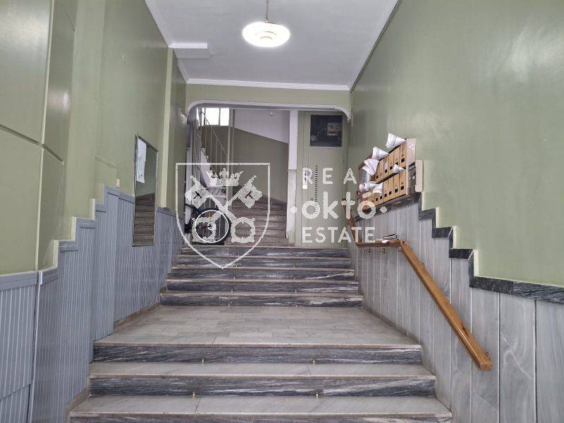 Είσοδος οικοδομής