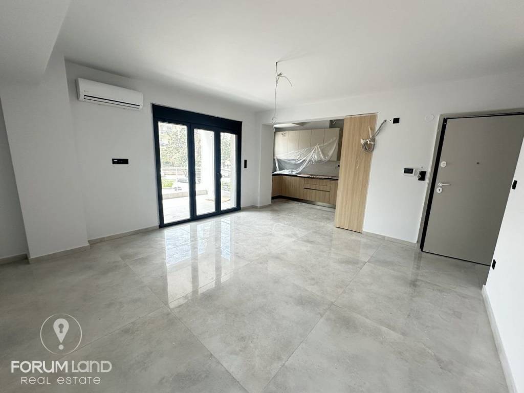 Forumland Real Estate, Σαλοκουζίνα