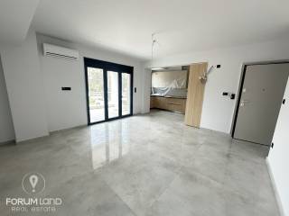 Forumland Real Estate, Σαλοκουζίνα