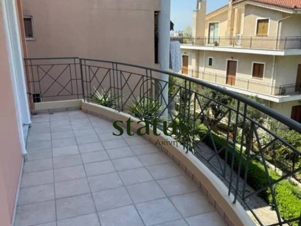 Θέα απο μπαλκόνι