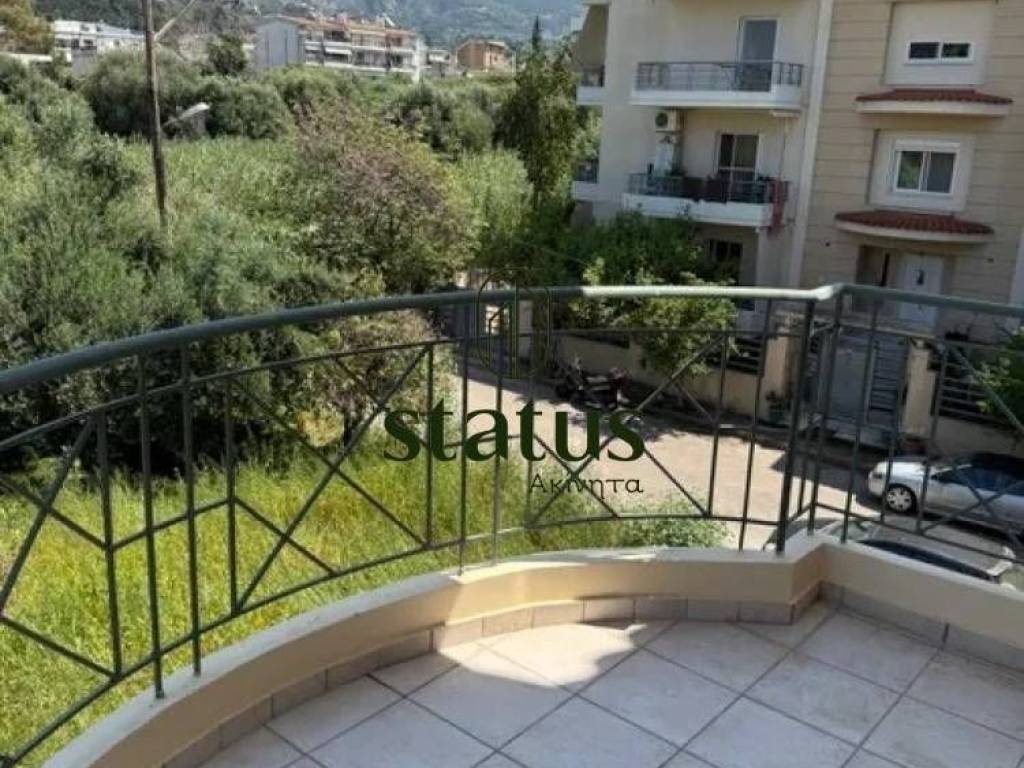 Θέα απο μπαλκόνι