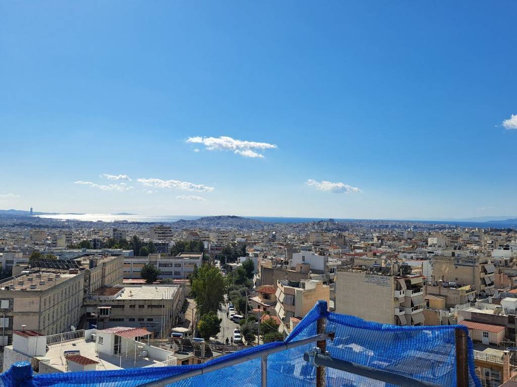 θέα από την πίσω όψη