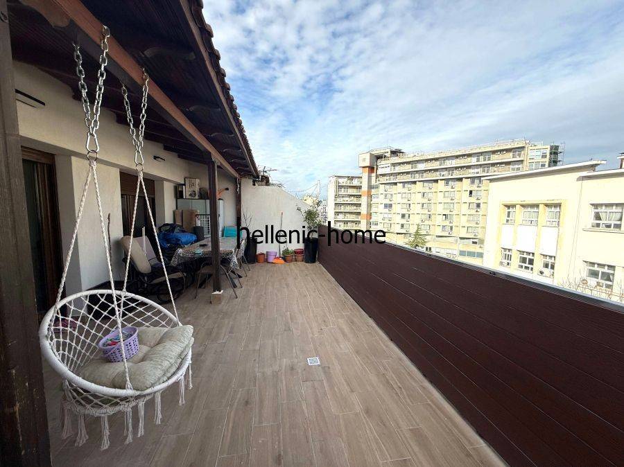 Θέα από μπαλκόνι