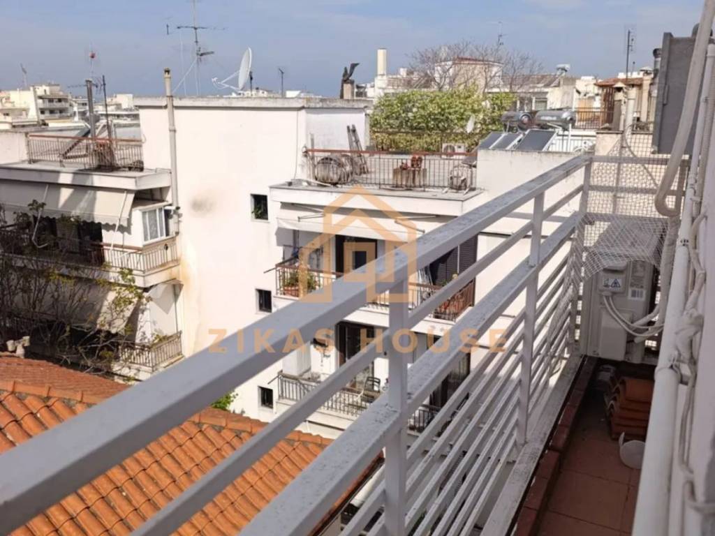 Θέα από μπαλκόνι