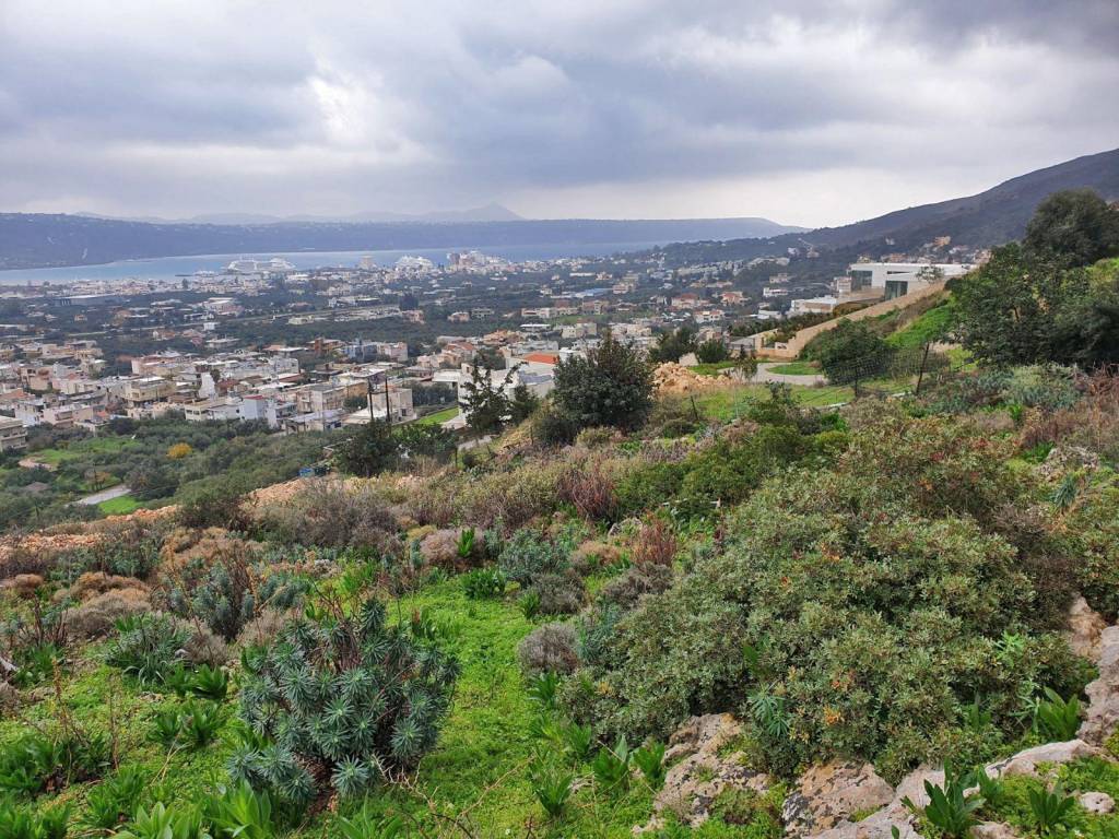 Seaview Land for sale in Tsikalaria with a building license