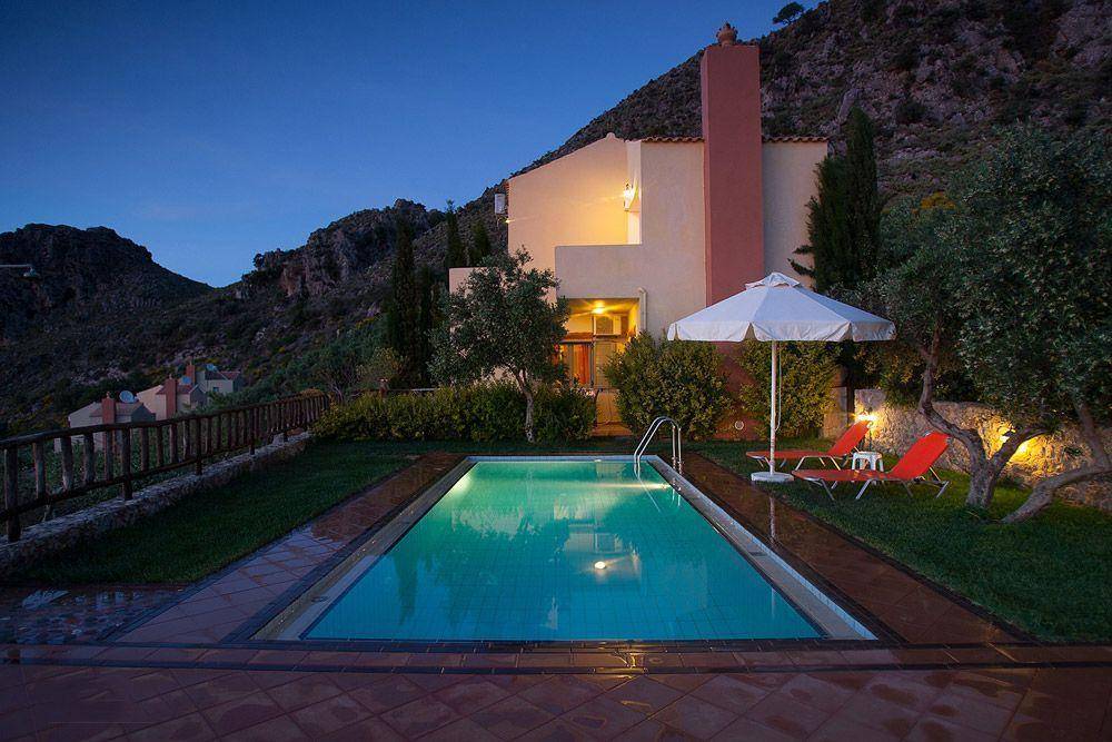 Six Villas for sale in Kissamos Crete