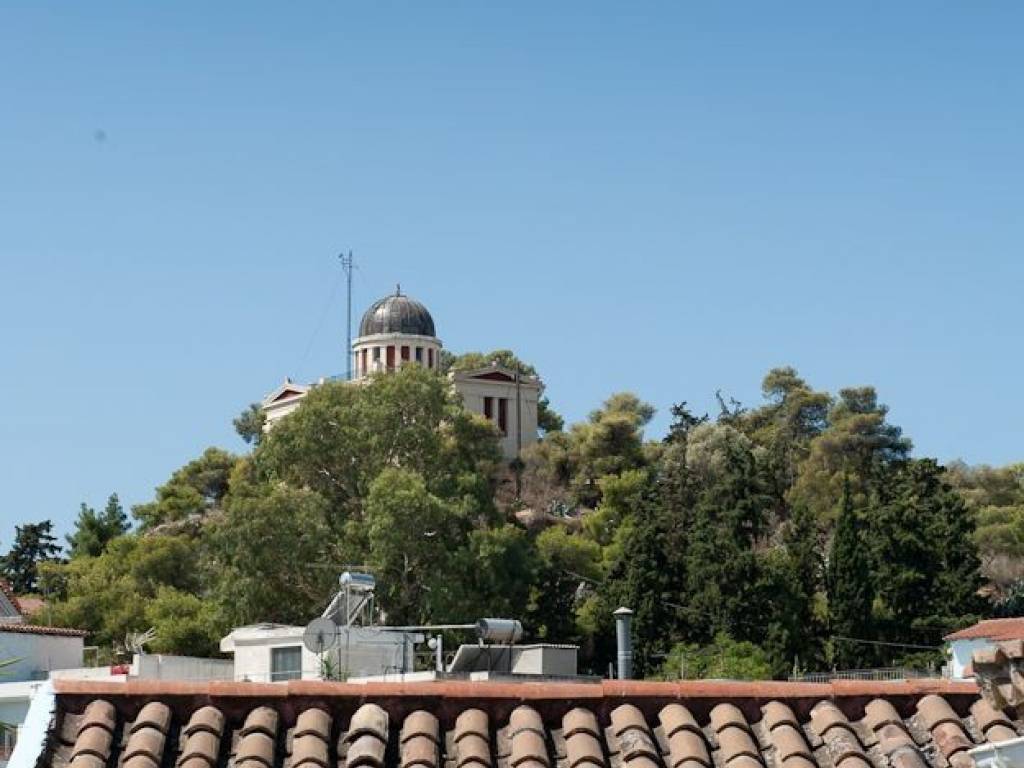 ΘΕΑ ΑΠΟ ΤΑΡΑΤΣΑ