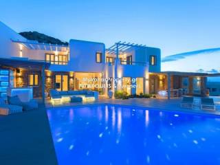 Mykonos real estate -Villa 200 sq.m in Ornos