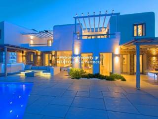 Mykonos real estate -Villa 200 sq.m in Ornos