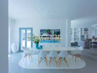 Mykonos real estate -Villa 200 sq.m in Ornos