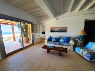 Mykonos real estate - Residence 180 sq.m in Kounou