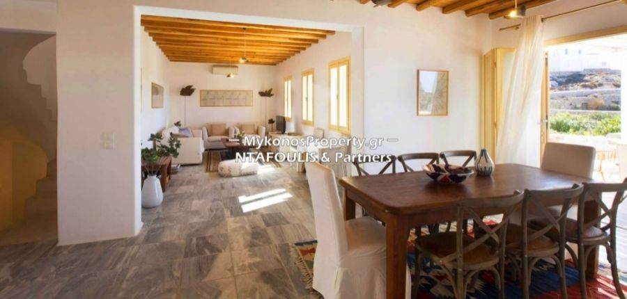 Mykonos real estate-For sale villa 290 sq.m in Agios Ioannis