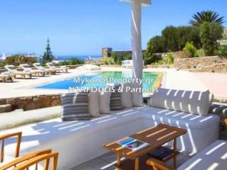 Mykonos real estate-For sale villa 290 sq.m in Agios Ioannis