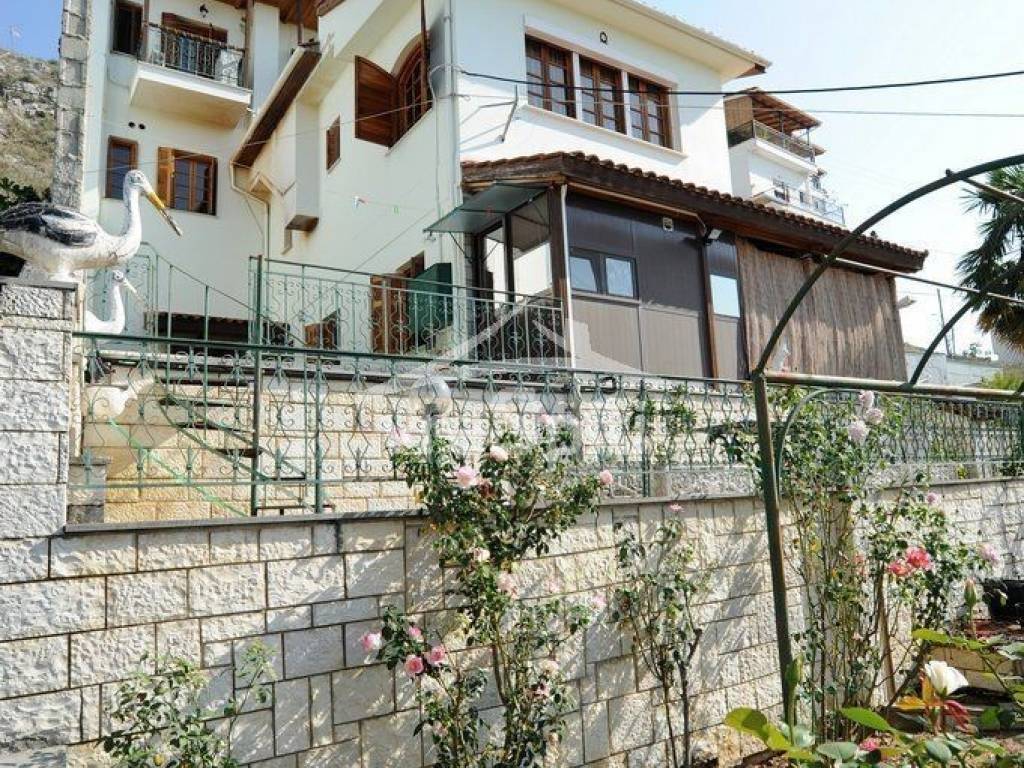 ΕΞΩΤΕΡΙΚΗ ΑΠΟΨΗ ΟΙΚΙΑΣ