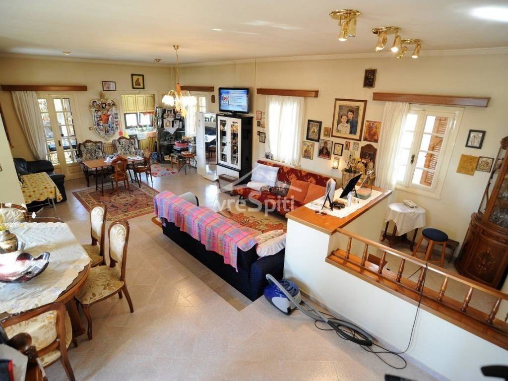 ΑΠΟΨΗ ΜΟΝΟΚΑΤΟΙΚΙΑΣ