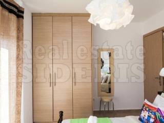 Δωμάτιο με ντουλάπα