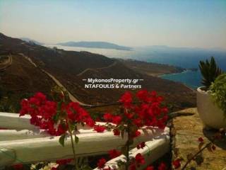 Mykonos real estate - Maisonette 104 sq.m in Choulakia