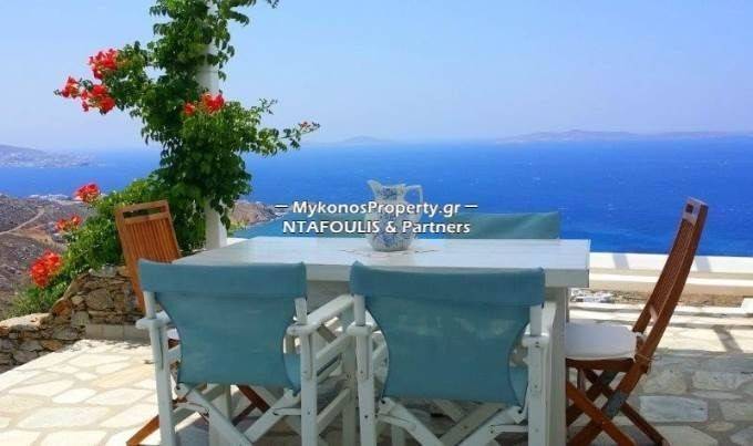 Mykonos real estate - Maisonette 104 sq.m in Choulakia