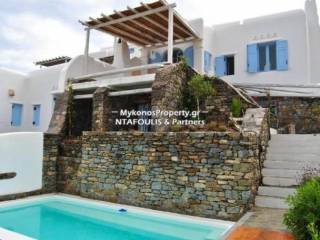 Mykonos real estate - Maisonette 104 sq.m in Choulakia