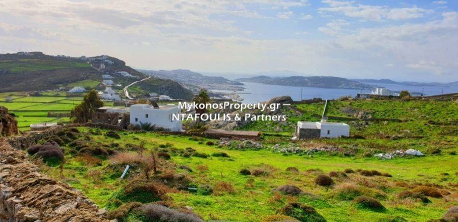 Mykonos real estate -For sale plot 4,850 sq.m in Tourlos