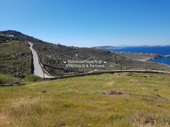 Mykonos real estate - Plot 4.200 sq.m in Choulakia