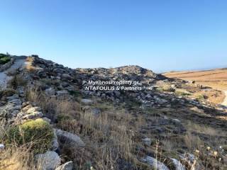 Mykonos real estate -Plot 8,200 sq.m in Faros Armenistis