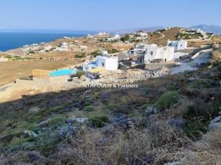 Mykonos real estate -Plot 8,200 sq.m in Faros Armenistis