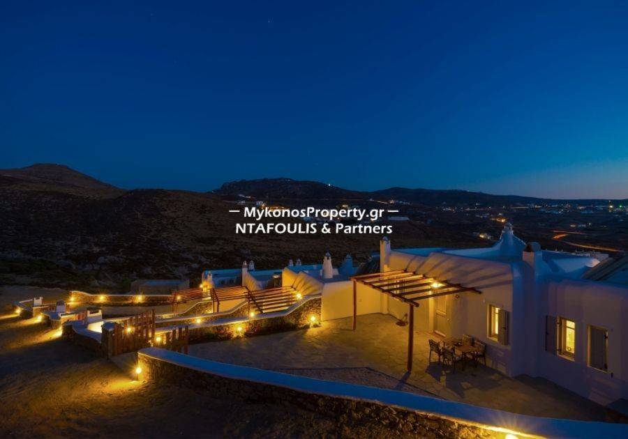 Mykonos real estate - Hotel 590 sq.m in Ftelia