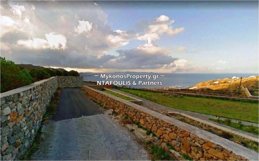 Mykonos real estate -For sale plot 5,625 sq.m in Tourlos