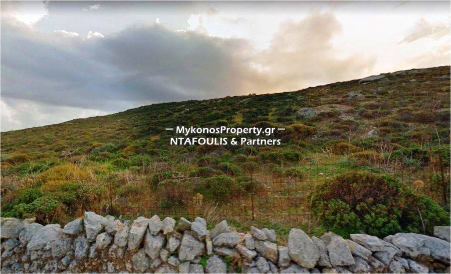 Mykonos real estate -For sale plot 5,625 sq.m in Tourlos