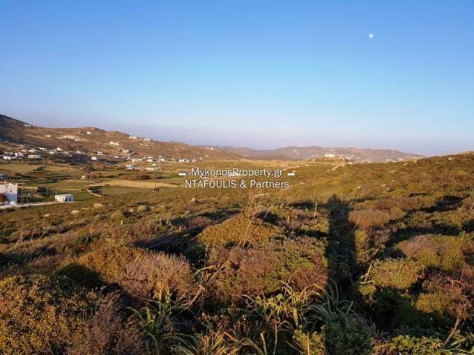 Mykonos real estate -For sale plot 5,625 sq.m in Tourlos